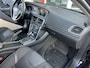 Volvo V40 1.5 T3 152PK Momentum automaat NIEUWE DISTRIBUTIERIEM