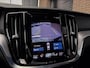 Volvo S60 2.0 B4 R-Design | All Black | Pano | 19" | H/K | Memo | Verw. stuur | Camera | Keyl. |