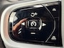 Volvo S60 2.0 B4 R-Design | All Black | Pano | 19" | H/K | Memo | Verw. stuur | Camera | Keyl. |