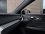 Volvo S60 2.0 B4 R-Design | All Black | Pano | 19" | H/K | Memo | Verw. stuur | Camera | Keyl. |