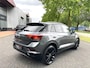 Volkswagen T-Roc 1.5 TSI Sport Black Style/ Camera/ CarPlay/ 19''LMV