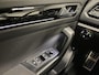Volkswagen T-Roc 1.5 TSI Sport Black Style/ Camera/ CarPlay/ 19''LMV