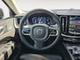 Volvo XC60 2.0 T8 Plug-in hybrid AWD Ultra Dark | Luchtvering | Bowers & Wilkins sound | Massagefunctie | 360 camera