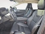 Volvo XC60 2.0 T8 Plug-in hybrid AWD Ultra Dark | Luchtvering | Bowers & Wilkins sound | Massagefunctie | 360 camera