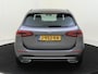 Mercedes-Benz B-klasse 180 Launch Edition Premium Pakket /Sfeerverlichting /Keyless go /Achteruitrijcamera / 30.040 KM!