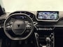 Peugeot 2008 1.2 PureTech 100 Allure Navigatie Apple Carplay/Android Auto Parkeersensoren Cruise Control Full LED Virtual Cockpit Climate Control Lichtmetalen velgen