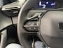 Peugeot 2008 1.2 PureTech 100 Allure Navigatie Apple Carplay/Android Auto Parkeersensoren Cruise Control Full LED Virtual Cockpit Climate Control Lichtmetalen velgen