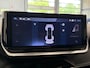 Peugeot 2008 1.2 PureTech 100 Allure Navigatie Apple Carplay/Android Auto Parkeersensoren Cruise Control Full LED Virtual Cockpit Climate Control Lichtmetalen velgen