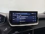 Peugeot 2008 1.2 PureTech 100 Allure Navigatie Apple Carplay/Android Auto Parkeersensoren Cruise Control Full LED Virtual Cockpit Climate Control Lichtmetalen velgen