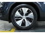 Volvo XC40 T4 Recharge Inscription Expression | Interieur voorverwarming | Achteruitrijcamera | Extra getint glas achter | 18 inch Lichtmetalen velgen |
