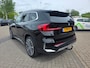 BMW X1 XDrive25e | SOH 94% | PHEV | Met o.a. lederen bekleding, elektr. achterklep, digitaal dashboard, panoramadak en trekhaak!
