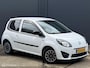 Renault Twingo 1.2-16V Collection - AIRCO - LM VELGEN - EL. RAMEN + SPIEGELS - CPV - ACHTERSPOILER - RADIO/CD - NL AUTO - NAP - NIEUWE APK BIJ AFLEVERING -