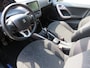 Peugeot 2008 1.2 PURETECH STYLE