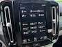 Volvo XC40 1.5 T5 Recharge Inscription / Pano. dak / Trekhaak / Keyless / Voor+achter+stuur verwarmd / Carplay / Harman Kardon / 360 camera / Carplay / Leder /