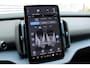 Volvo EX30 Single Motor Extended Range Plus Europa 69 kWh | 20" Y-Spaaks Lichtmetalen Velgen | Getint Glas Achter | Stuurverwarming | Stoelverwarming | Harman/Kardon Premium Audiosysteem | Elektrisch Verstelbare Stoelen Met Geheugen | BLIS Dodehoekdetectie | Adaptieve Cruise Control Met Pilot Assist | Keyless Entry | Elektrische Achterklep | Parkeersensoren Voor & Achter | Achteruitrijcamera