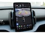 Volvo EX30 Single Motor Extended Range Plus Europa 69 kWh | 20" Y-Spaaks Lichtmetalen Velgen | Getint Glas Achter | Stuurverwarming | Stoelverwarming | Harman/Kardon Premium Audiosysteem | Elektrisch Verstelbare Stoelen Met Geheugen | BLIS Dodehoekdetectie | Adaptieve Cruise Control Met Pilot Assist | Keyless Entry | Elektrische Achterklep | Parkeersensoren Voor & Achter | Achteruitrijcamera