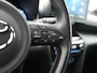 Toyota Yaris Cross 1.5 Hybrid Launch Edition - RIJKLAARPRIJS - All Seasonbanden - Achteruitrijcamera - Head-Up Display - Stoel- en Stuurverwarming - Trekhaak