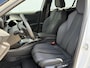 Peugeot e-2008 EV GT 54 kWh | Navigatie | Camera | Keyless | CarPlay |