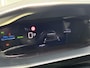 Peugeot e-2008 EV GT 54 kWh | Navigatie | Camera | Keyless | CarPlay |