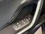 Peugeot 2008 1.2 PureTech Allure Navigatie Apple Carplay Android Auto Parkeersensoren achter Cruise Control Climate Control Lichtmetalen velgen