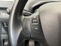 Peugeot 2008 1.2 PureTech Allure Navigatie Apple Carplay Android Auto Parkeersensoren achter Cruise Control Climate Control Lichtmetalen velgen