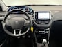 Peugeot 2008 1.2 PureTech Allure Navigatie Apple Carplay Android Auto Parkeersensoren achter Cruise Control Climate Control Lichtmetalen velgen