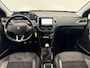 Peugeot 2008 1.2 PureTech Allure Navigatie Apple Carplay Android Auto Parkeersensoren achter Cruise Control Climate Control Lichtmetalen velgen