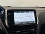 Peugeot 2008 1.2 PureTech Allure Navigatie Apple Carplay Android Auto Parkeersensoren achter Cruise Control Climate Control Lichtmetalen velgen