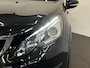 Peugeot 2008 1.2 PureTech Allure Navigatie Apple Carplay Android Auto Parkeersensoren achter Cruise Control Climate Control Lichtmetalen velgen