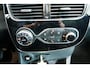 Renault Clio Estate 0.9 TCe Limited *Navi*Climate*Parkeersensoren*Cruise*L.M. Velgen