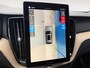 Volvo XC60 2.0 T6 Plug-in hybrid AWD Plus Bright | Facelift| Panoramadak | Headup display | 360 camera |