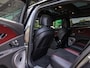 Bentley Flying Spur 2.9 V6 Hybrid S | TOURING PAKKET | BANG & OLUFSEN | ADAPTIEVE CRUISE CONTROL | BLACK PACK | STOELVENTILATIE | STOELMASSAGE | PANORAMA/SCHUIF-KANTELDAK | LUCHTVERING | SPORTUITLAAT | 360 CAMERA | BTW AUTO | 1E EIGENAAR | 22 INCH |