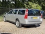 Volvo V70 2.0T /1E EIG/ CRUISE/ TRKHK/AIRCO/ NAP/PDC/LEDER/