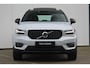 Volvo XC40 T5 263PK Recharge R-Design | Adaptive Cruise & Pilot Assist | Power Seats incl. Memory | Panoramisch schuif/-kanteldak | Premium Harman/Kardon Audio | 360 Camera |