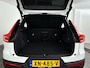 Volvo XC40 T4 AWD Momentum | Parkeercamera | Harman Kardon | Stoelverwarming | Carplay