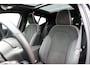 Volvo XC40 T4 Plug-in hybrid AUT7 211PK Ultimate Dark | Panoramadak | Elektrisch verstelbare voorstoelen | Climate Pack | Cruise Control | Apple CarPlay | Harman Kardon audio | 19” lichtmetalen velgen met all season banden