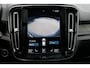 Volvo XC40 T4 Plug-in hybrid AUT7 211PK Ultimate Dark | Panoramadak | Elektrisch verstelbare voorstoelen | Climate Pack | Cruise Control | Apple CarPlay | Harman Kardon audio | 19” lichtmetalen velgen met all season banden