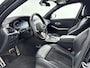 BMW 3-Serie Touring 320i Executive Edition 184PK | M-Sport | Sportstoelen | Stoelverwarming | Elektrische Kofferklep | Navigatie | Zwarte details | Apple CarPlay & Android Auto