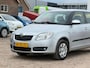 Skoda Fabia 1.4-16V Ambiente/ RIJDT HEERLIJK