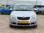Skoda Fabia 1.4-16V Ambiente/ RIJDT HEERLIJK
