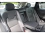 Volvo XC60 T8 Plug-in hybrid AWD Plus Dark Long Range | Panoramadak | Semi-Elektrische Trekhaak | Google Infotainment | Parkeercamera | Parkeersensoren voor + achter | Stoelverwarming |