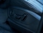 Audi E-tron e-tron 50 quattro Launch edition plus 71 kWh | Nieuwe Elektromotor | ABT | Origineel Nederlands | Lederen Bekleding | Schuif/ Kantel Panorama Dak | Black Optic | Rode Klauwen | Stoelverwarming | Navigatie |