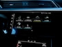 Audi E-tron e-tron 50 quattro Launch edition plus 71 kWh | Nieuwe Elektromotor | ABT | Origineel Nederlands | Lederen Bekleding | Schuif/ Kantel Panorama Dak | Black Optic | Rode Klauwen | Stoelverwarming | Navigatie |