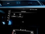 Audi E-tron e-tron 50 quattro Launch edition plus 71 kWh | Nieuwe Elektromotor | ABT | Origineel Nederlands | Lederen Bekleding | Schuif/ Kantel Panorama Dak | Black Optic | Rode Klauwen | Stoelverwarming | Navigatie |
