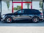 Audi E-tron e-tron 50 quattro Launch edition plus 71 kWh | Nieuwe Elektromotor | ABT | Origineel Nederlands | Lederen Bekleding | Schuif/ Kantel Panorama Dak | Black Optic | Rode Klauwen | Stoelverwarming | Navigatie |