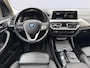 BMW X3 xDrive30e High Executive /Apple Carplay/BTW/Leder/Camera+PDC V+A/Head-up display/Stoelverwarming/Dode-hoek sensoren/3-Zone Climate/Cruise Control/ Elek. achterklep/Elek. trekhaak/(*MET GARANTIE)