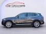 BMW X3 xDrive30e High Executive /Apple Carplay/BTW/99% SoH/Vol. Leder/Camera+PDC V+A/Head-up display/Stoelverwarming/Dode-hoek sensoren/3-Zone Climate/Cruise Control/ Elek. achterklep/Elek. trekhaak/(*MET GARANTIE)