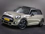 MINI Cooper S 2.0 Knightsbridge Edition (APPLE CARPLAY/ANDROID AUTO, PANO, HARMAN-KARDON, CRUISE, STOELVERWARMING, HEAD-UP, LEDER)