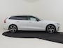 Volvo V60 2.0 T8 Recharge AWD R-Design 390Pk | Trekhaak | Achteruitrijcamera | Apple carplay Android Auto | Stoel/stuurverwarming | 19"LMV