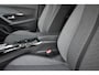 Peugeot e-2008 EV Allure Avantage 54 kWh 3 Fase 96%SOH! | Warmtepomp | Adaptive Cruise | 360 Camera |